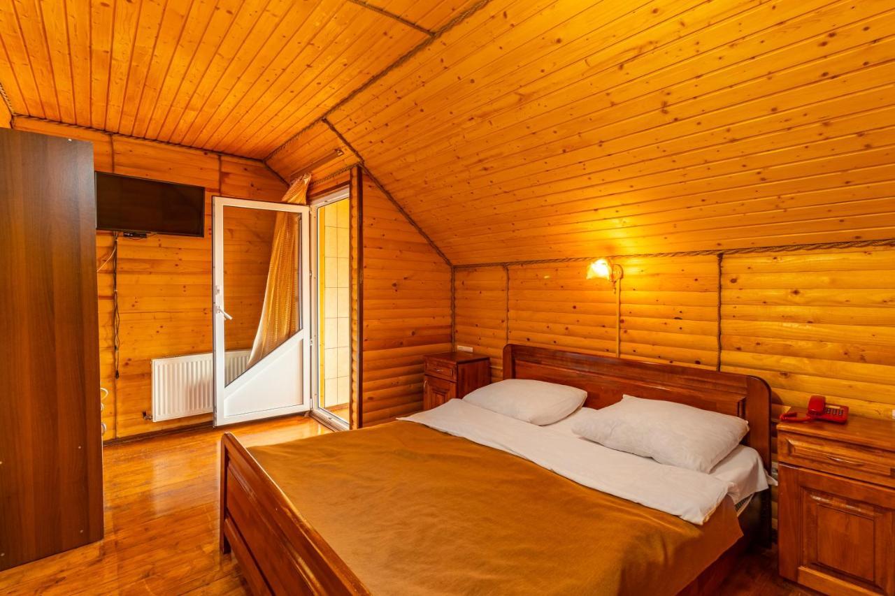 Guculska Svitlica Hotel Bukovel Luaran gambar