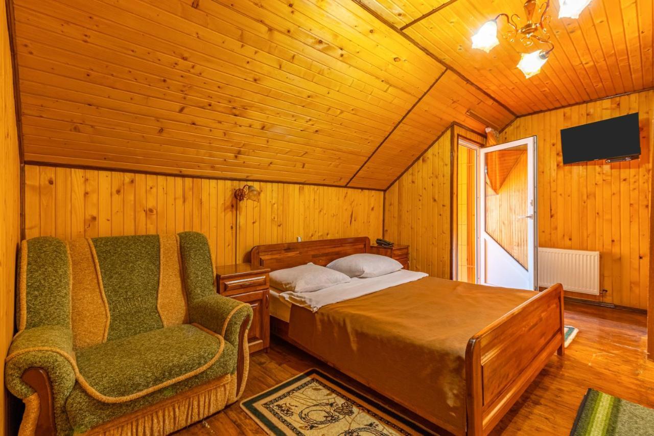 Guculska Svitlica Hotel Bukovel Luaran gambar