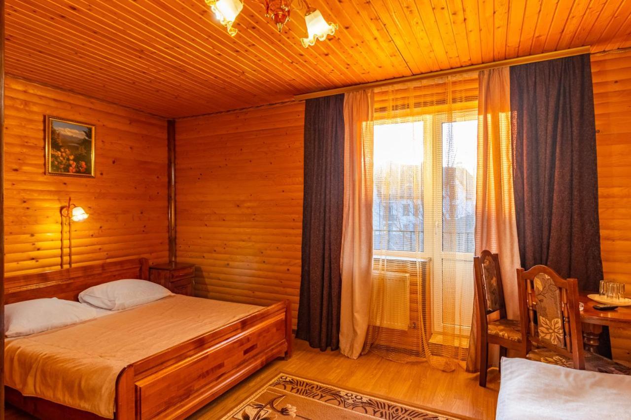 Guculska Svitlica Hotel Bukovel Luaran gambar